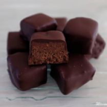 Chocolats au praliné feuilleté